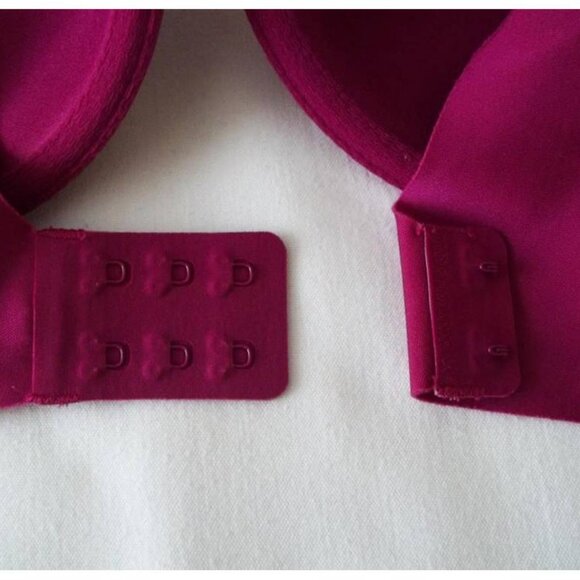 Victoria’s Secret® Lined Demi Bra Size 34DD - Picture 6 of 10